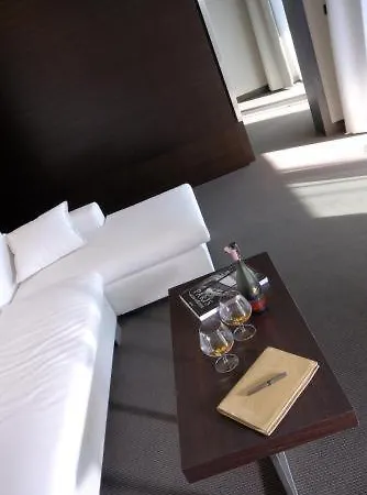 Selene Hotel 4*