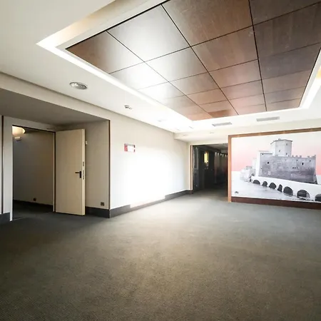 Selene Hotel 4*