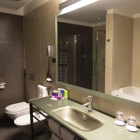 Selene Hotel