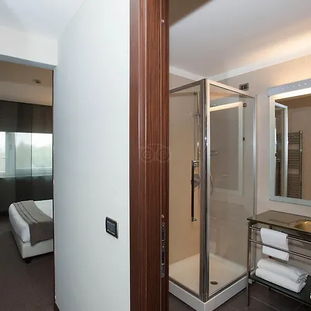 Selene Hotel 4*